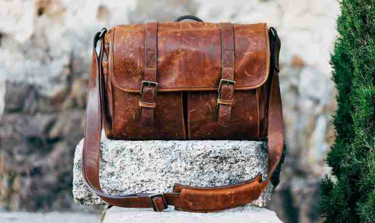 The Samsonite Colombian Leather Flap-Over Messenger Bag Review 2023 – The Best Bag To Help You Conquer Your Work?
